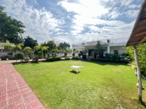 Instant farmhouse booking